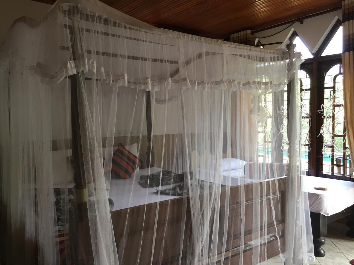 The Lion Rock Hotel Sigiriya Exterior photo